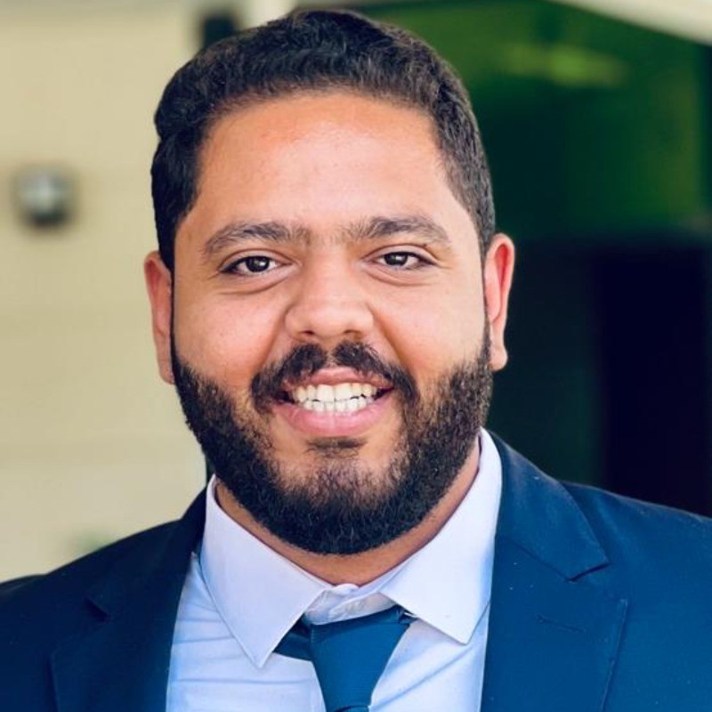 Portrait of Mostafa Hesham, Co-Founder and Head of Robotics and Product Development at PolliBotics